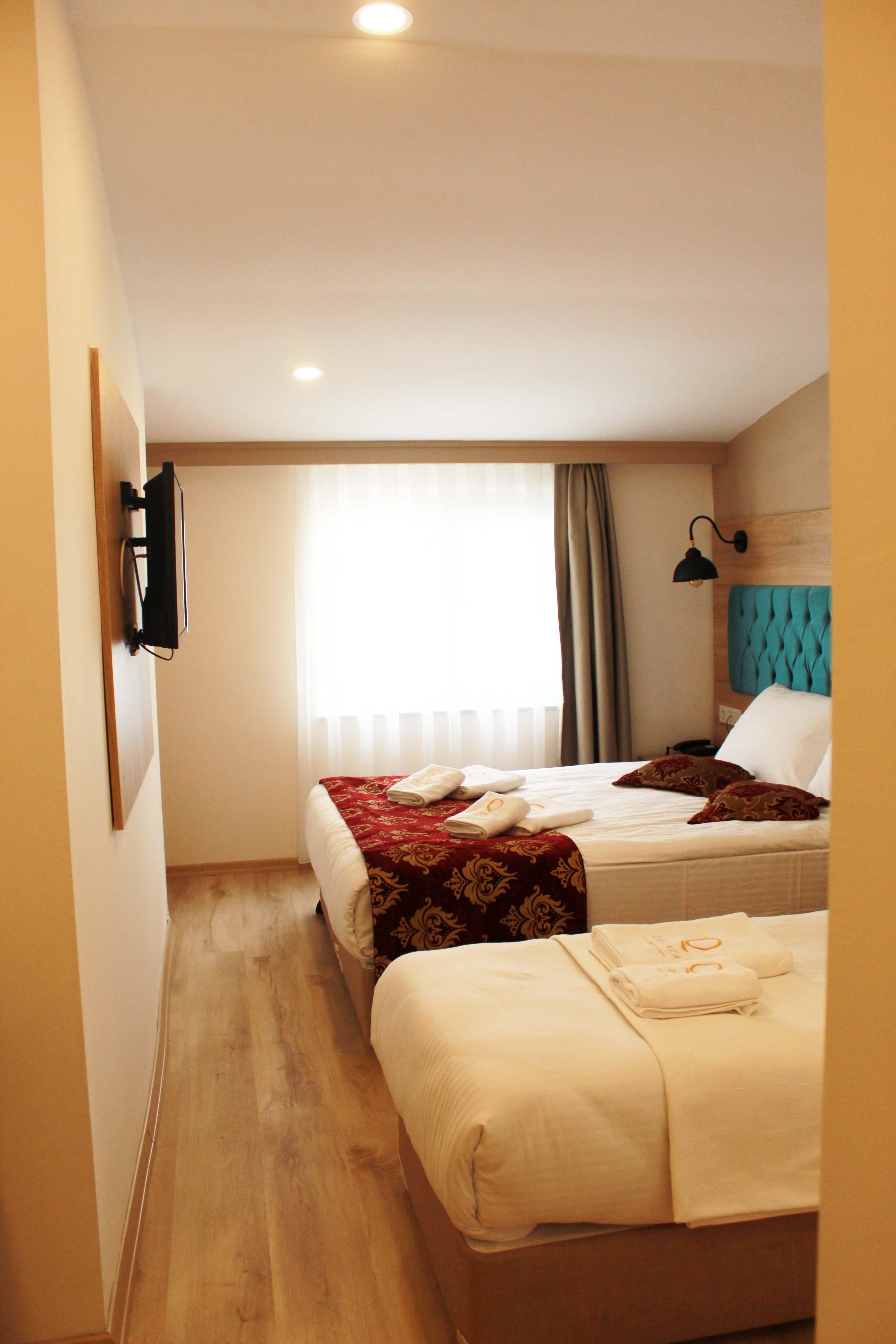 Готель The Laila 3*